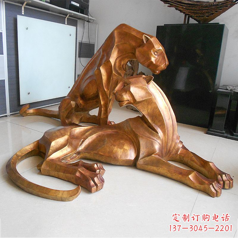 温州草坪广场商场十二生肖铜雕豹塑