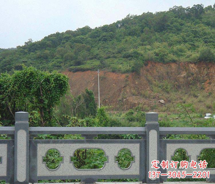 温州景区仿古栏板石雕：展现华丽古典风格的雕塑艺术