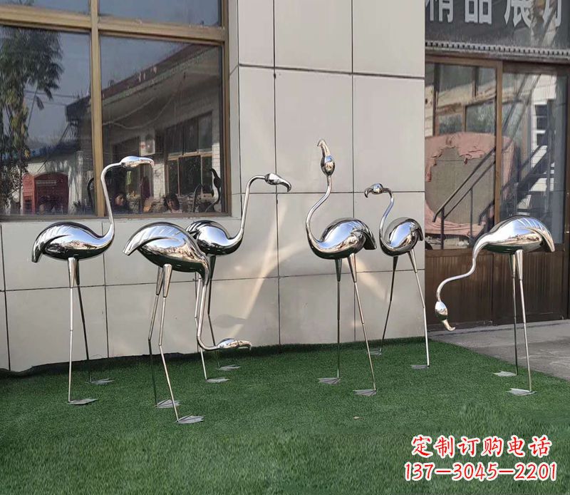 温州优雅古典的镜面不锈钢仙鹤雕塑