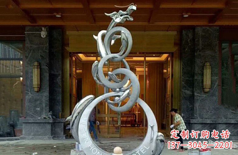 温州中领雕塑高端定制不锈钢龙门雕塑