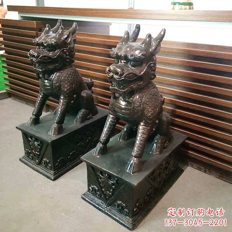 温州饰你家门口的瑞祥麒麟雕塑