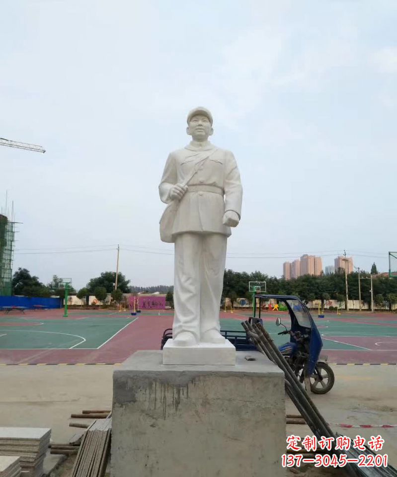 温州精美雷锋石雕,纪念伟大的民族英雄