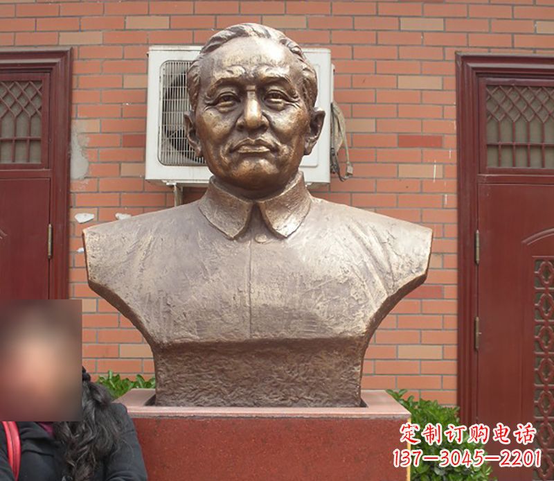 温州铜雕李四，与众不同的光头匠艺