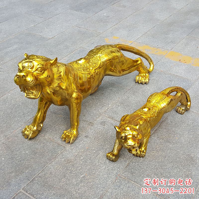 温州鎏金老虎,铜雕工艺精美