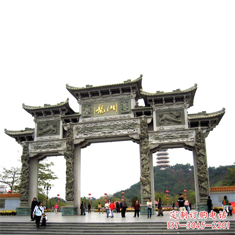 温州龙山景区大型石雕牌楼