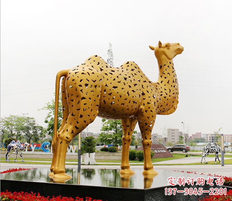 温州中领雕塑:骆驼雕塑精美绝伦