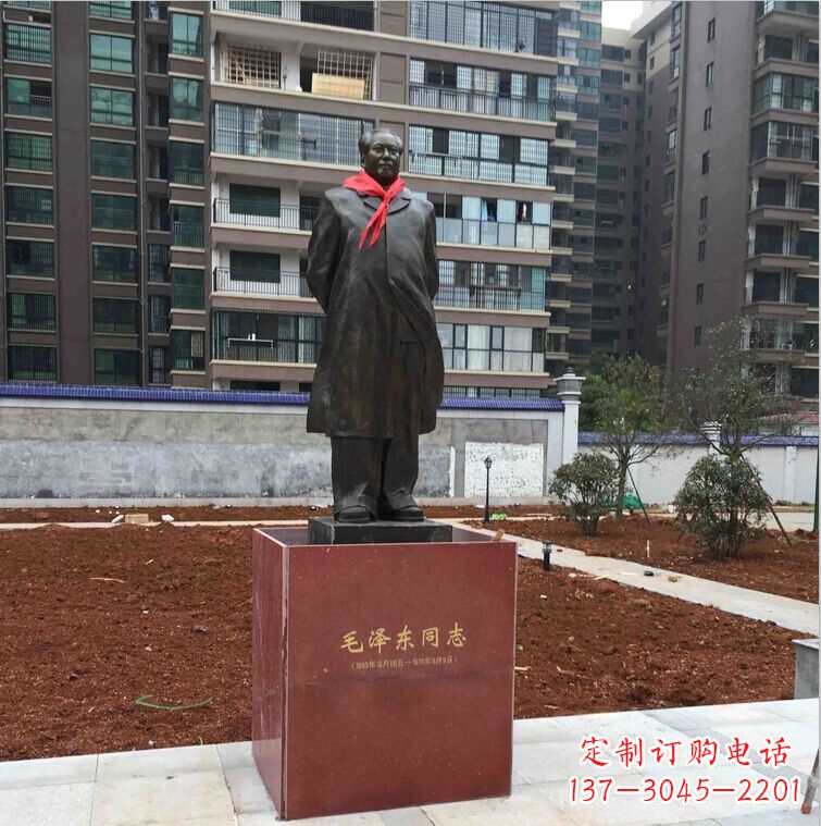 温州毛主席伟人铜雕,让传承历史文脉!