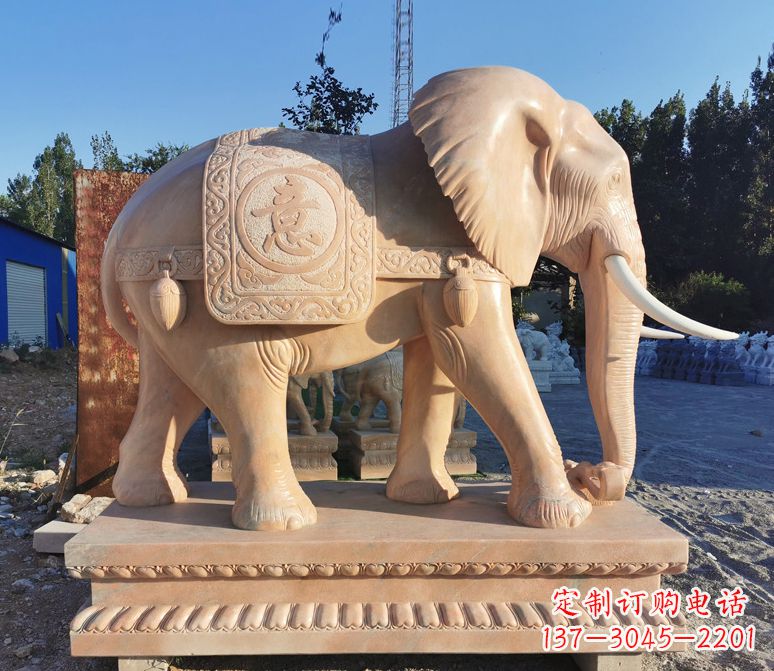 温州南中领雕塑的大象雕塑