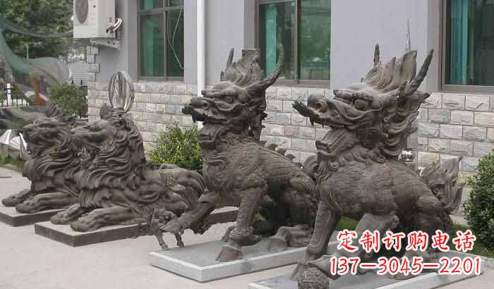 温州招财进宝，麒麟雕塑立足宅门口