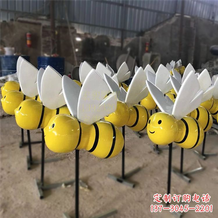 温州动感蜜蜂雕塑,营造精致的都市公园