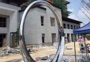 温州镜面圆环不锈钢雕塑112