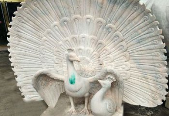 温州汉白玉孔雀雕塑，传统工艺精致塑造