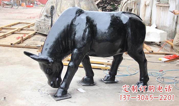 温州把传统牧场风情带回家，领雕塑的艺术牛雕塑等你来！