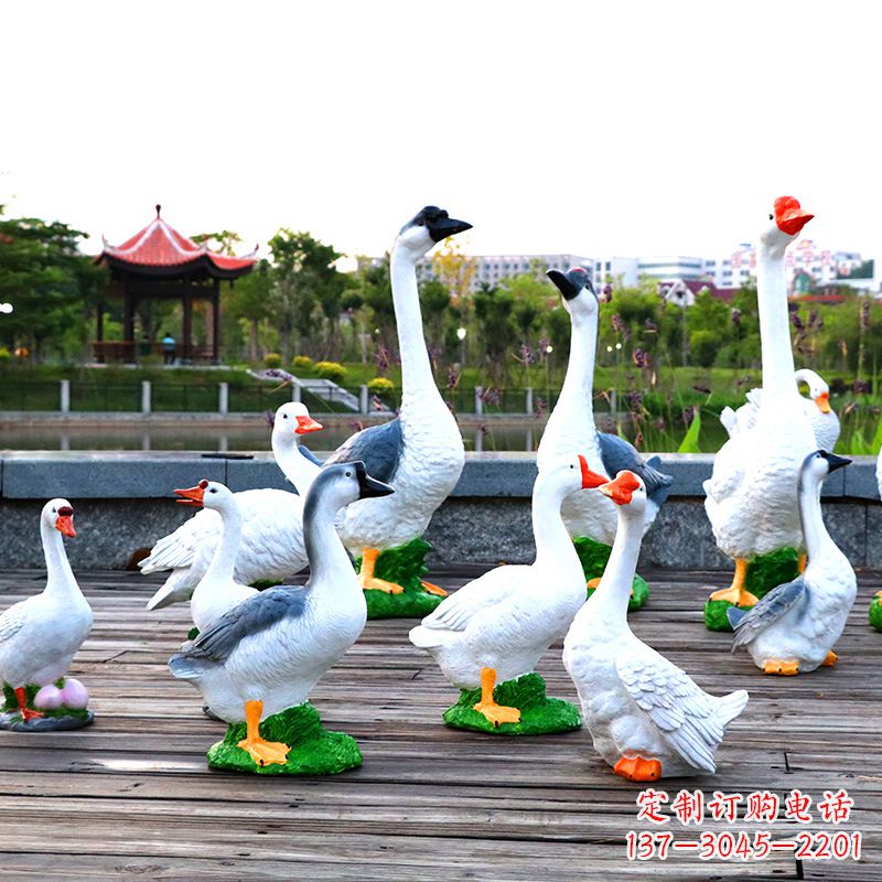 温州高端铜质农场天鹅雕塑