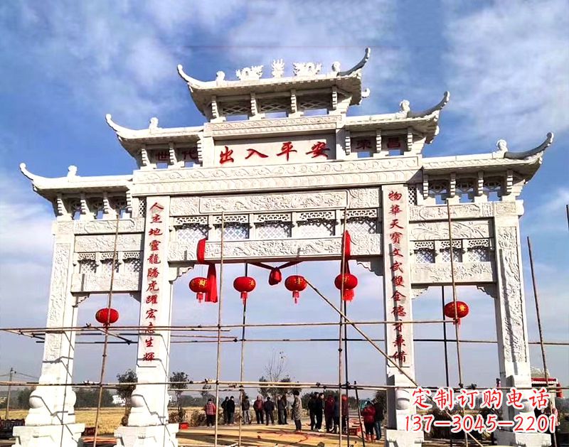 温州中领雕塑:牌坊顶式石雕刻墓碑