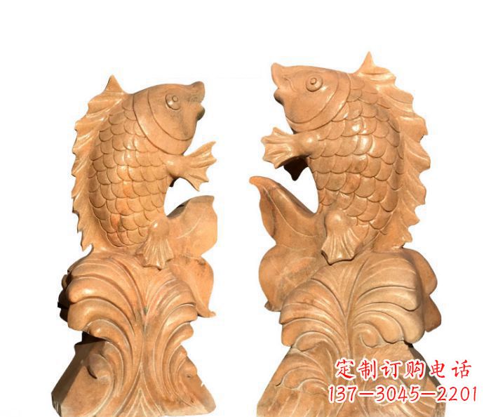 温州中领雕塑:精美的鲤鱼喷水晚霞红石雕