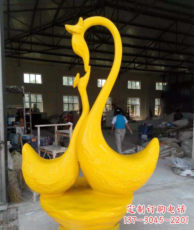 温州精致的天鹅玻璃钢雕塑