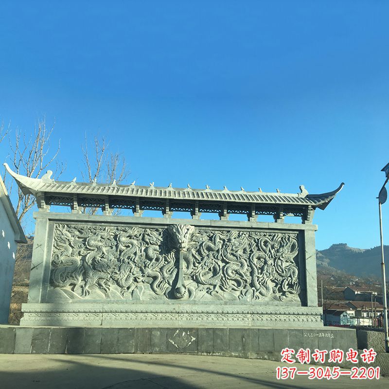 温州青石九龙壁，精美雕塑饰衬城市广场