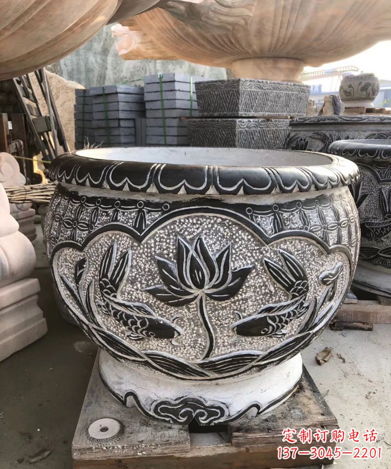 温州青石仿古荷花水缸雕塑