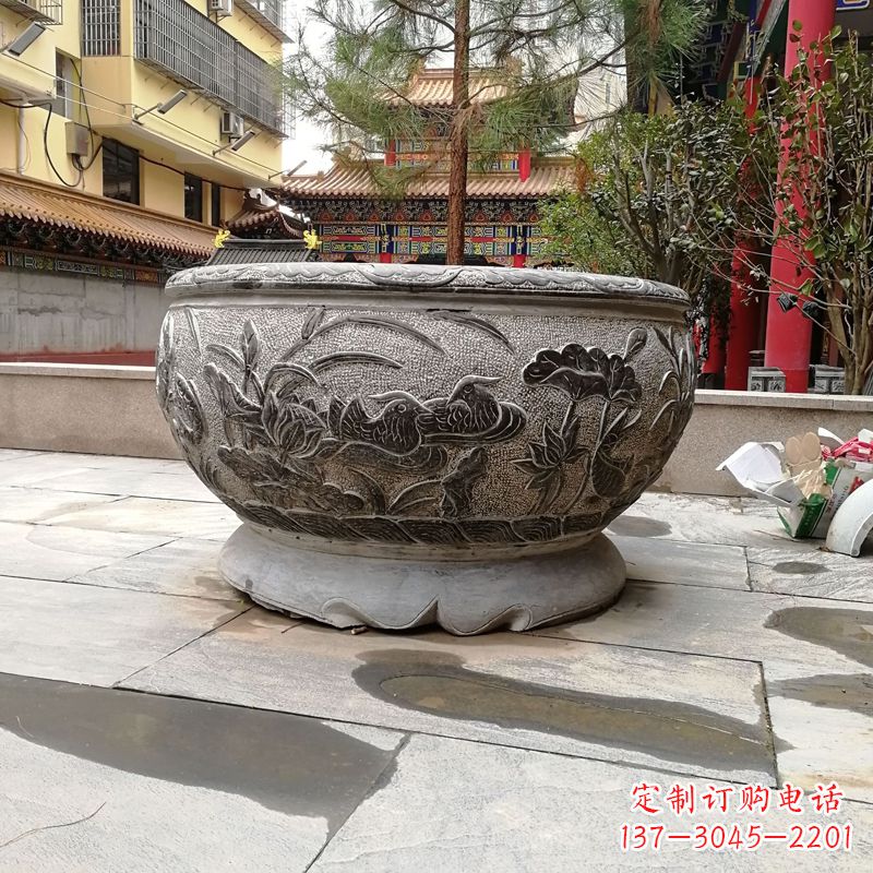 温州青石仿古风格鱼缸雕塑