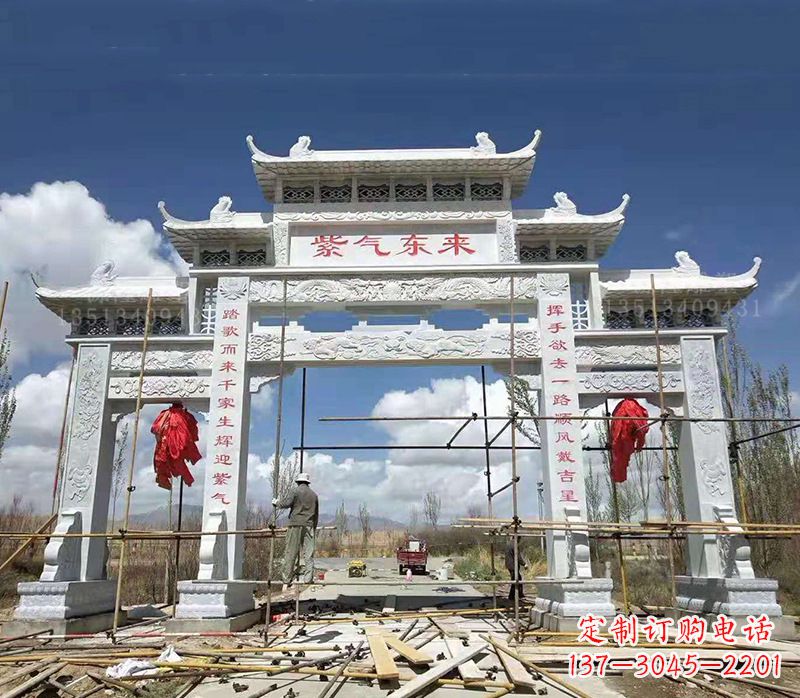 温州青石简易石雕牌坊——牌坊雕塑定制