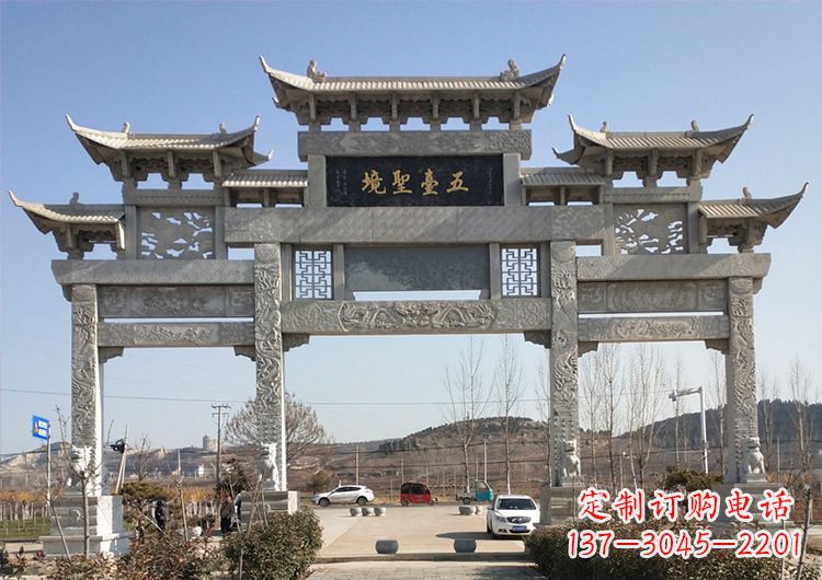 温州青石牌坊雕塑:精美瑰丽古朴简洁