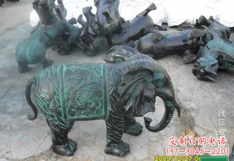 温州精美青铜大象雕塑,极致线条优雅