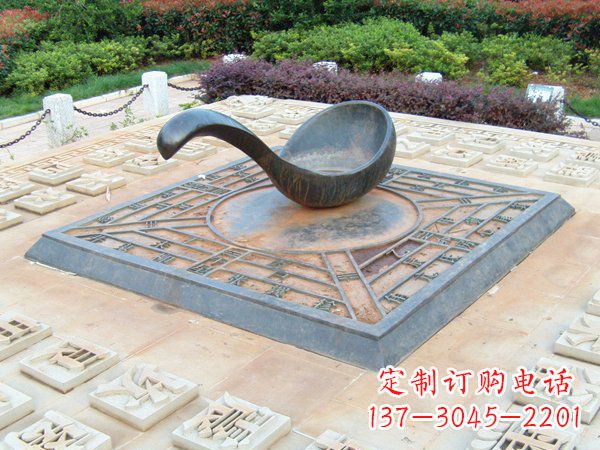 温州青铜司南指南针:体现传统文化的精致雕塑