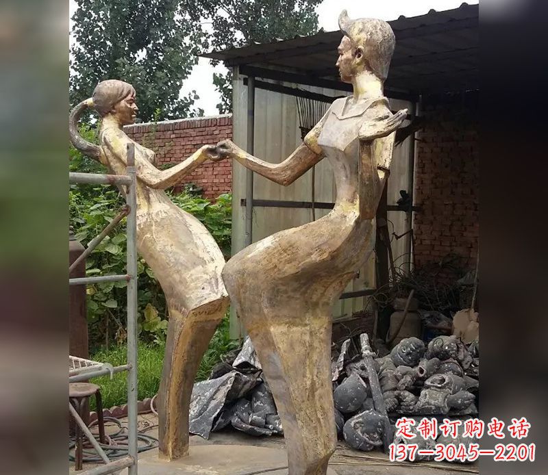 温州专属情侣,情深伴随铜雕精美绝伦