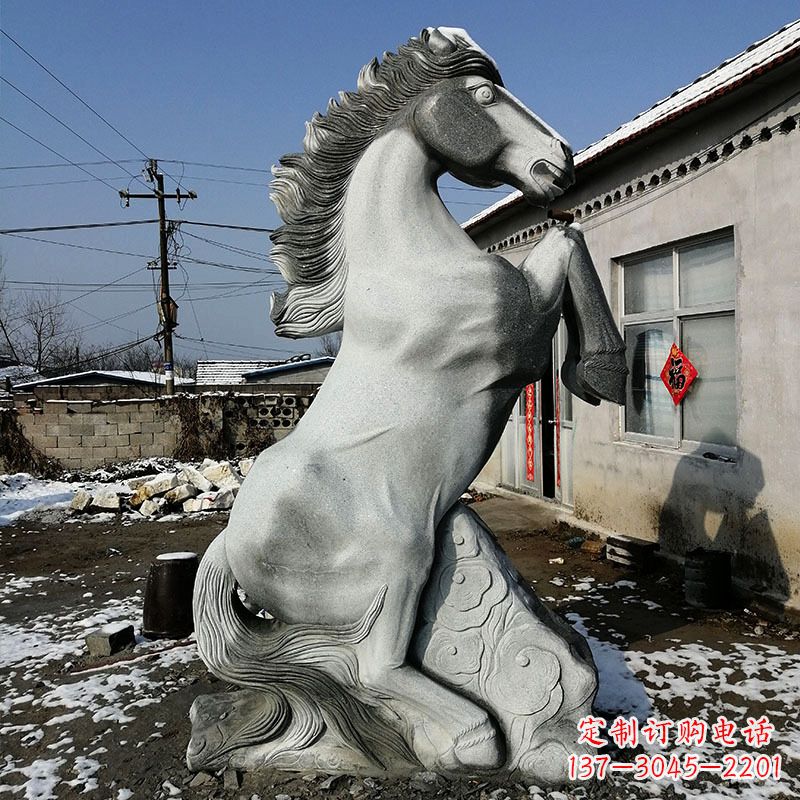 温州艺术品呈献——人立而起的马儿石雕