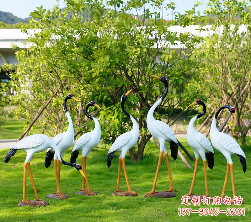 温州若尔盖草原仙鹤,瑰丽雕塑令人驻足