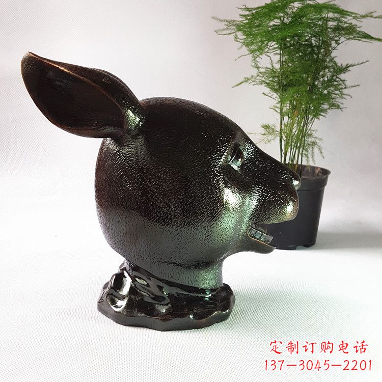 温州表彰传统的中国生肖兔铜铸雕塑