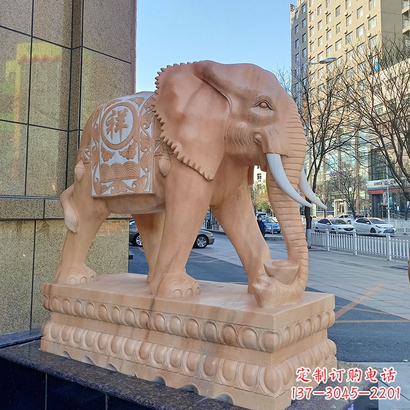 温州真实神圣的大象雕塑
