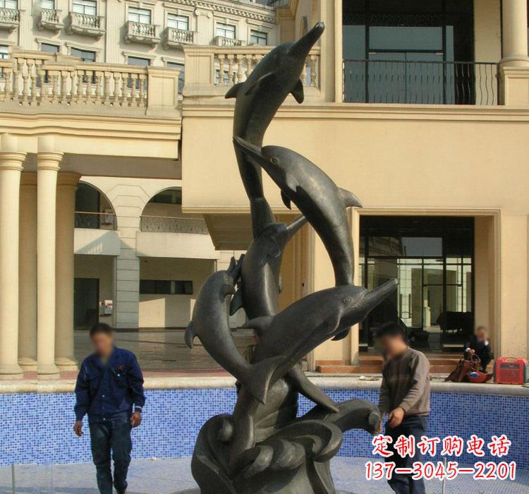 温州跳跃海豚雕塑