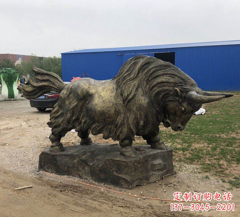 温州铜雕奔牛雕塑