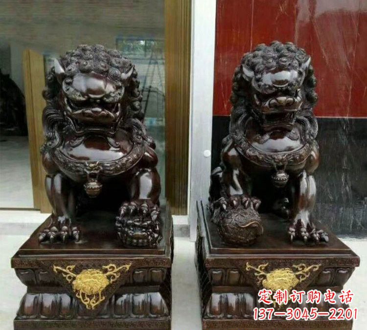 温州铜雕故宫狮子