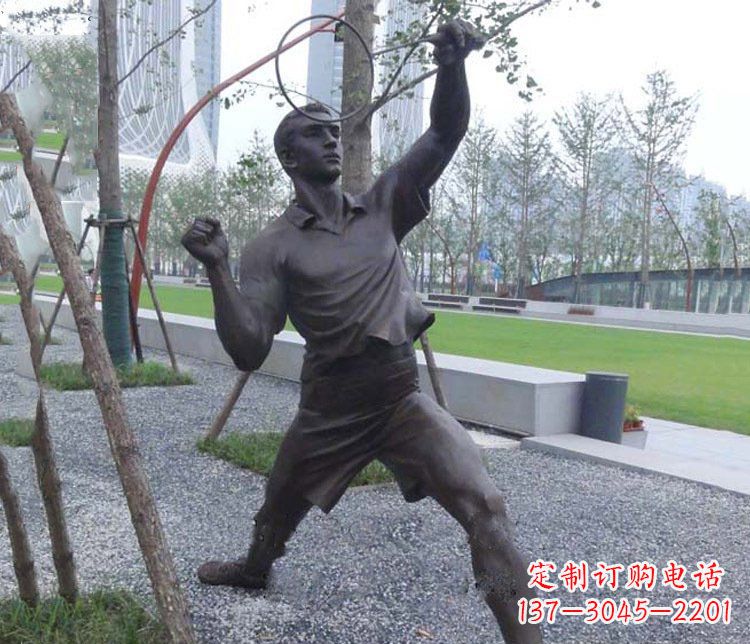 温州铜雕户外公园打羽毛球运动人物摆件