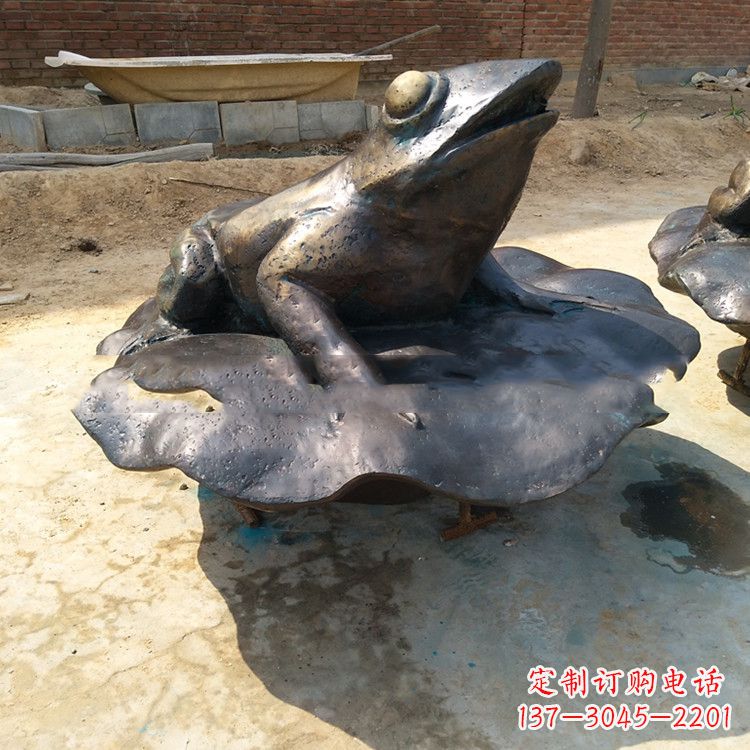 温州铜雕青蛙喷水雕塑