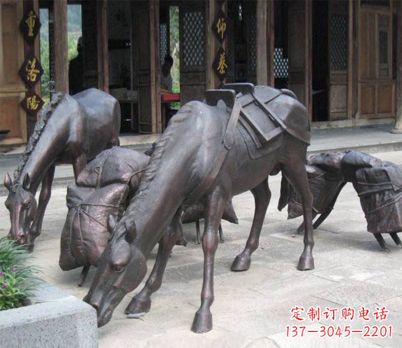 温州拖行李的马动物铜雕