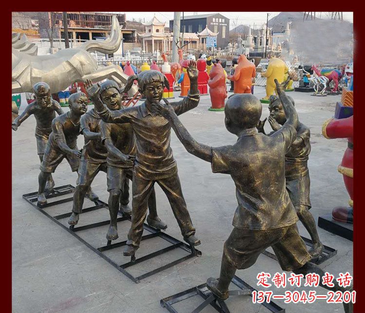 温州玩老鹰捉小鸡的儿童铜雕