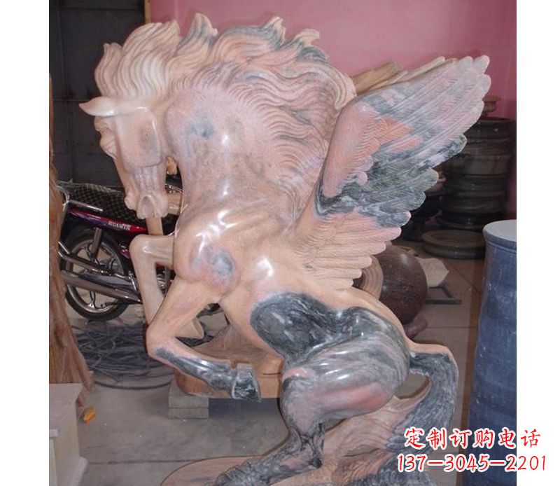温州晚霞红奔马石雕
