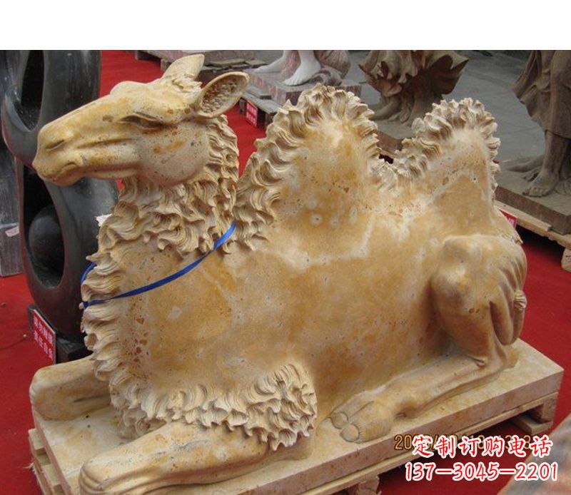 温州晚霞红动物骆驼石雕