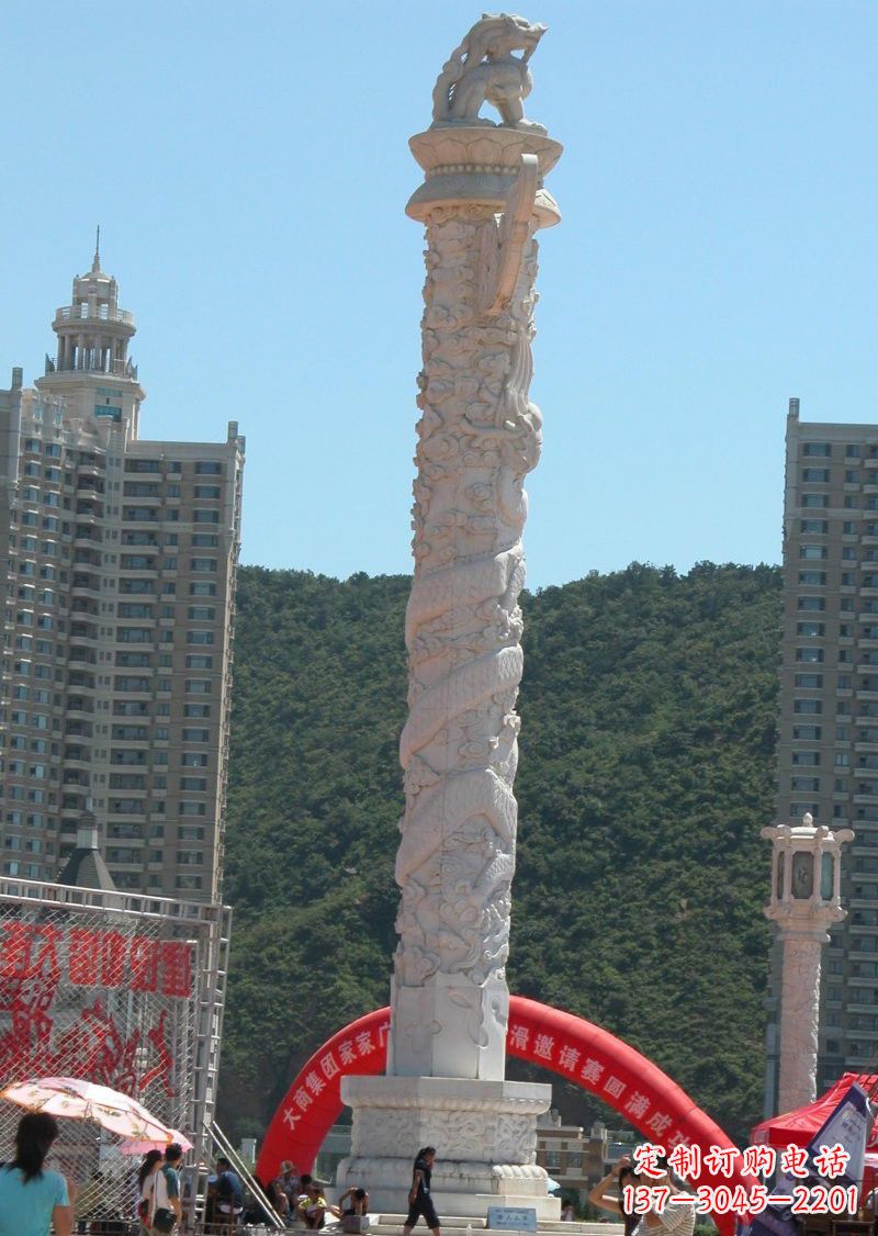 温州晚霞红广场龙柱
