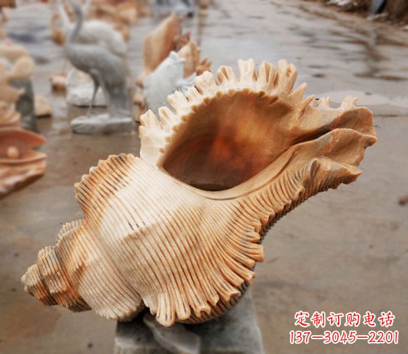 温州晚霞红海螺石雕广场景观雕塑