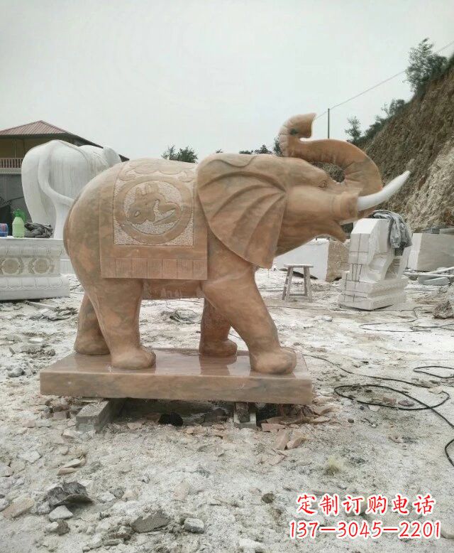 温州晚霞红吉祥如意大象雕塑