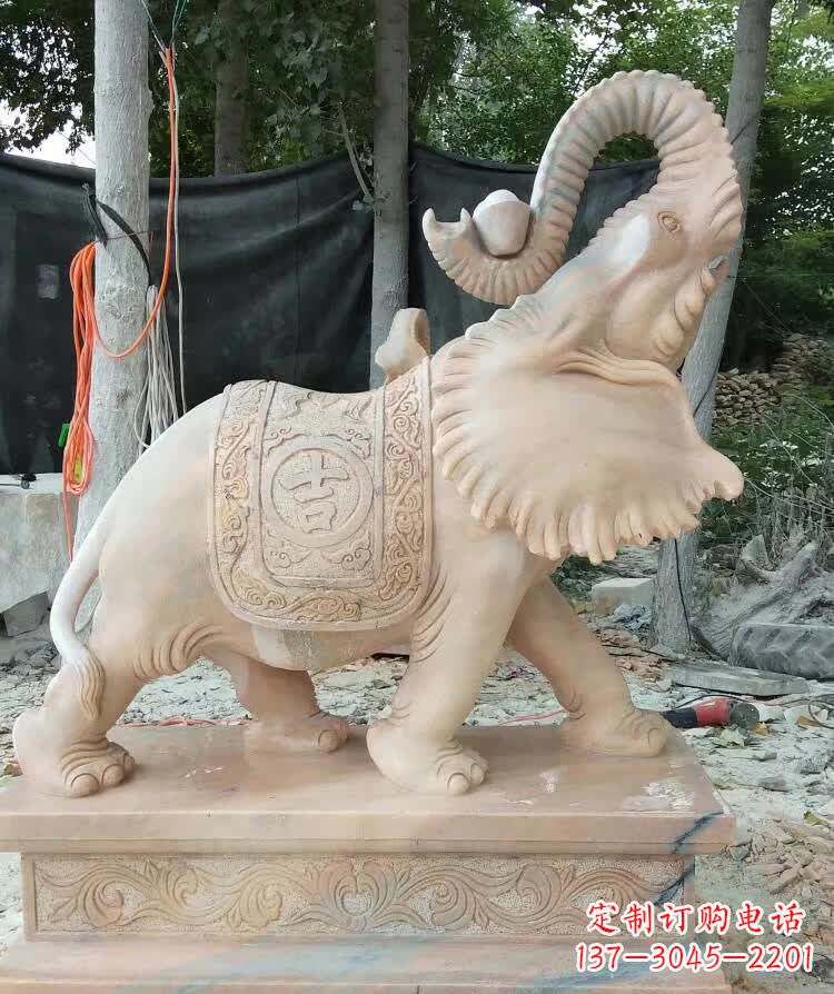 温州晚霞红卷元宝大象雕塑