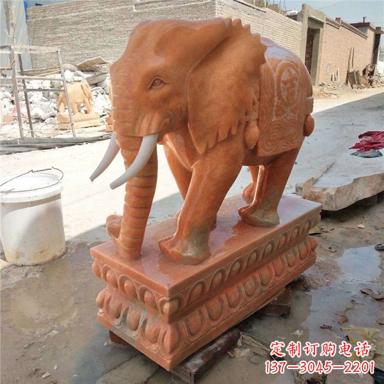 温州晚霞红石雕大象