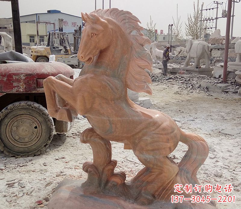 温州晚霞红踏浪奔马石雕