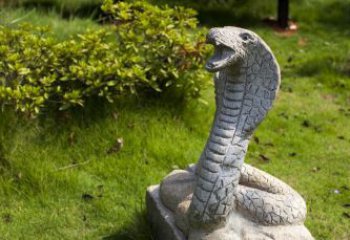温州石雕眼镜蛇公园动物雕塑