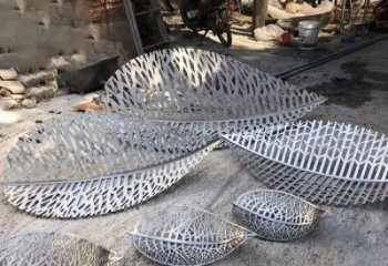 温州树叶镂空不锈钢雕塑